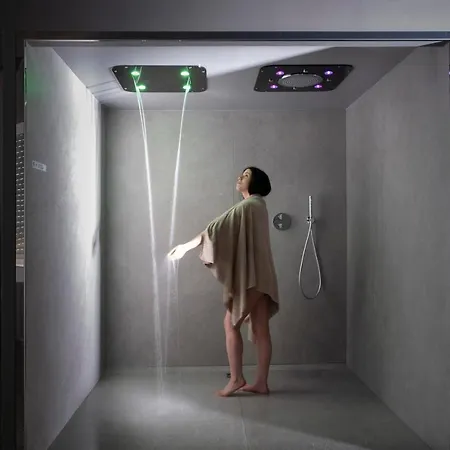 Del Active & ホテル 3*